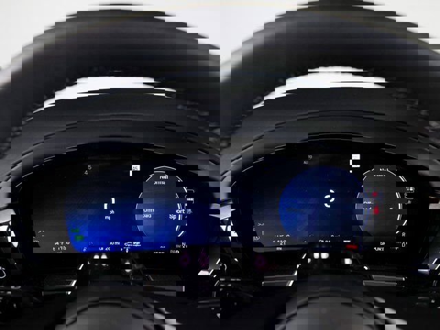 New 2026 Porsche Macan 4 Electric image 19