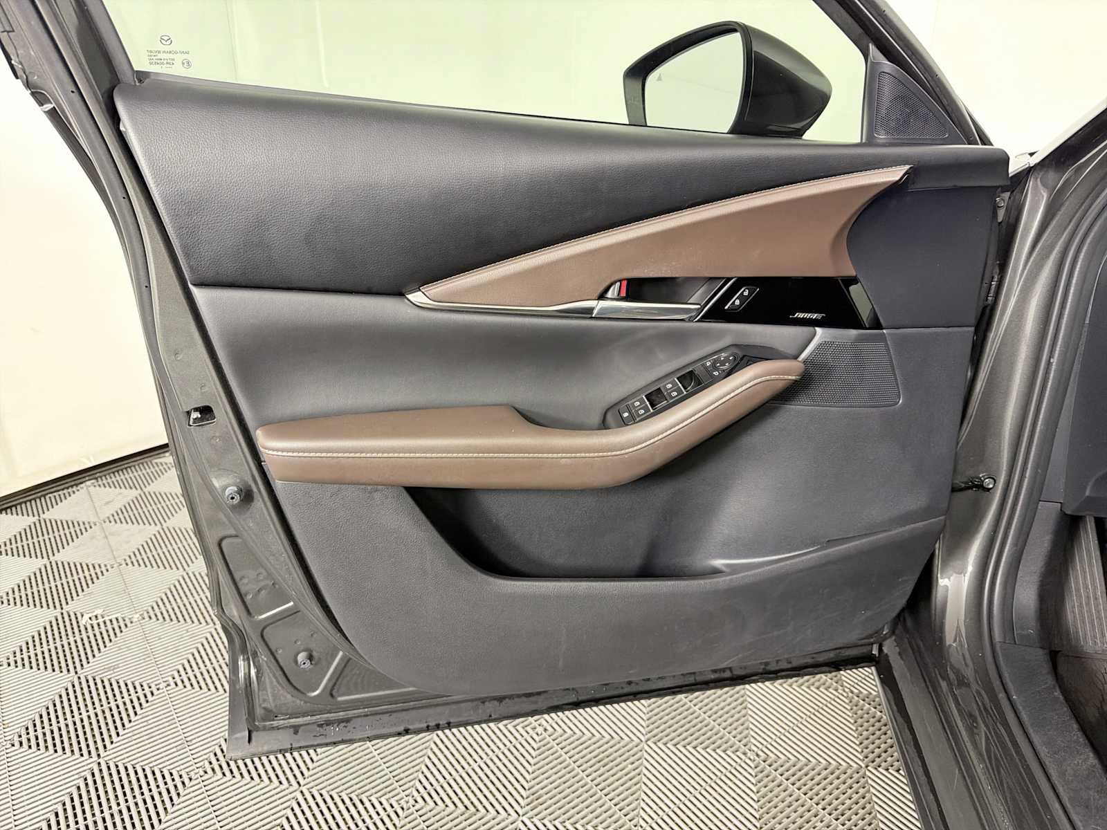 Used 2021 MAZDA CX-30 FWD 2.5 S w/ Premium Package image 8