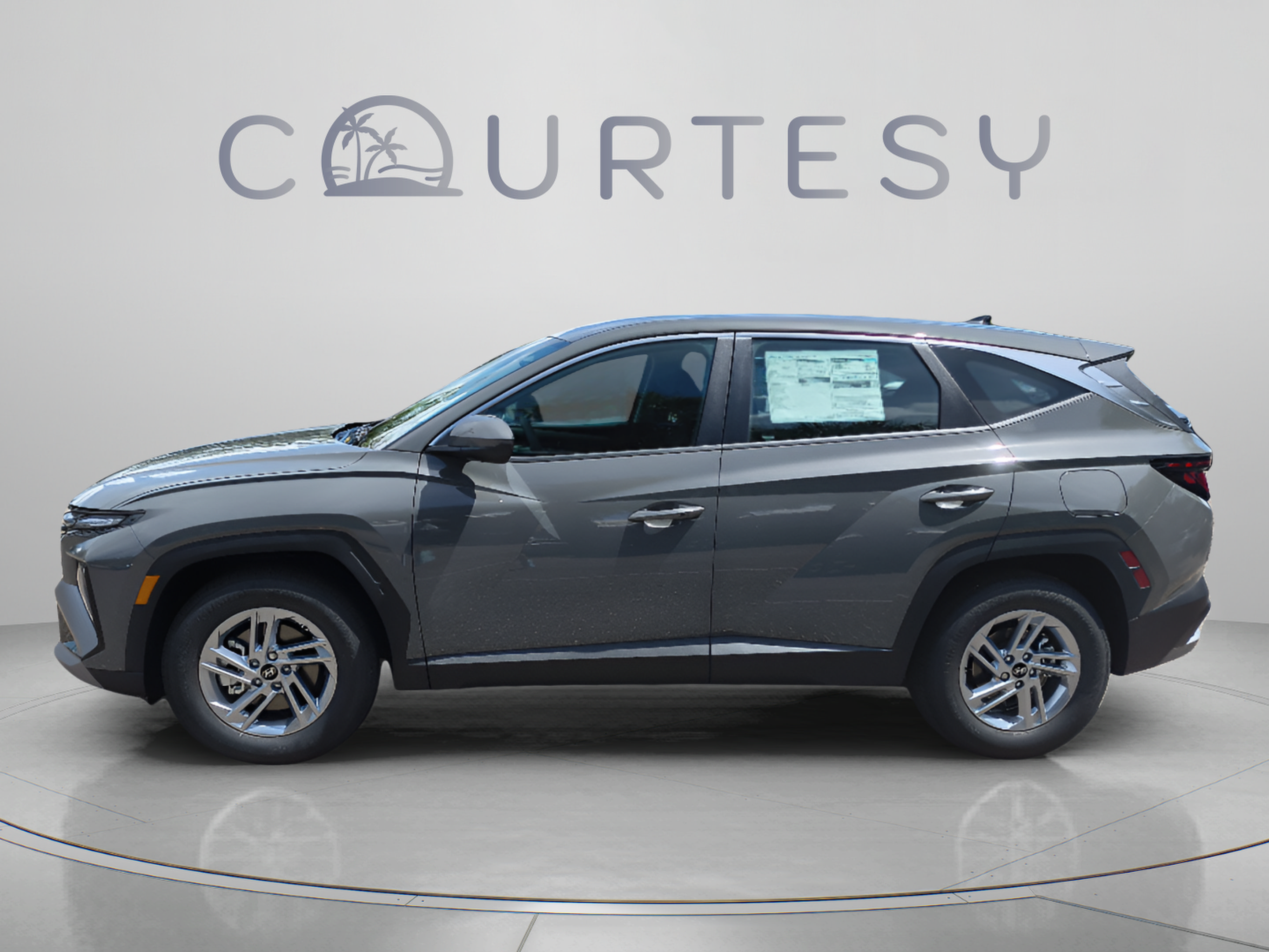 New 2026 Hyundai Tucson SE FWD image 2