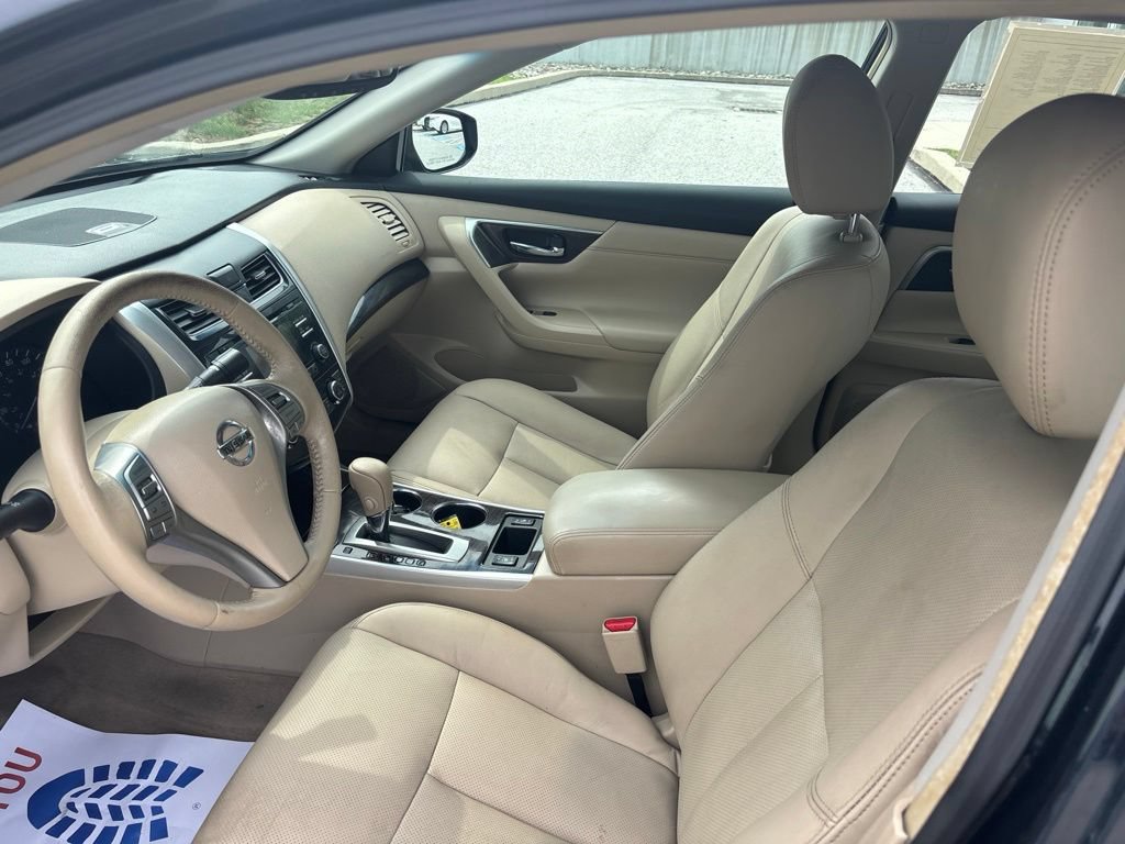 Used 2013 Nissan Altima 2.5 SL w/ 2.5 Moonroof Pkg FWD image 8