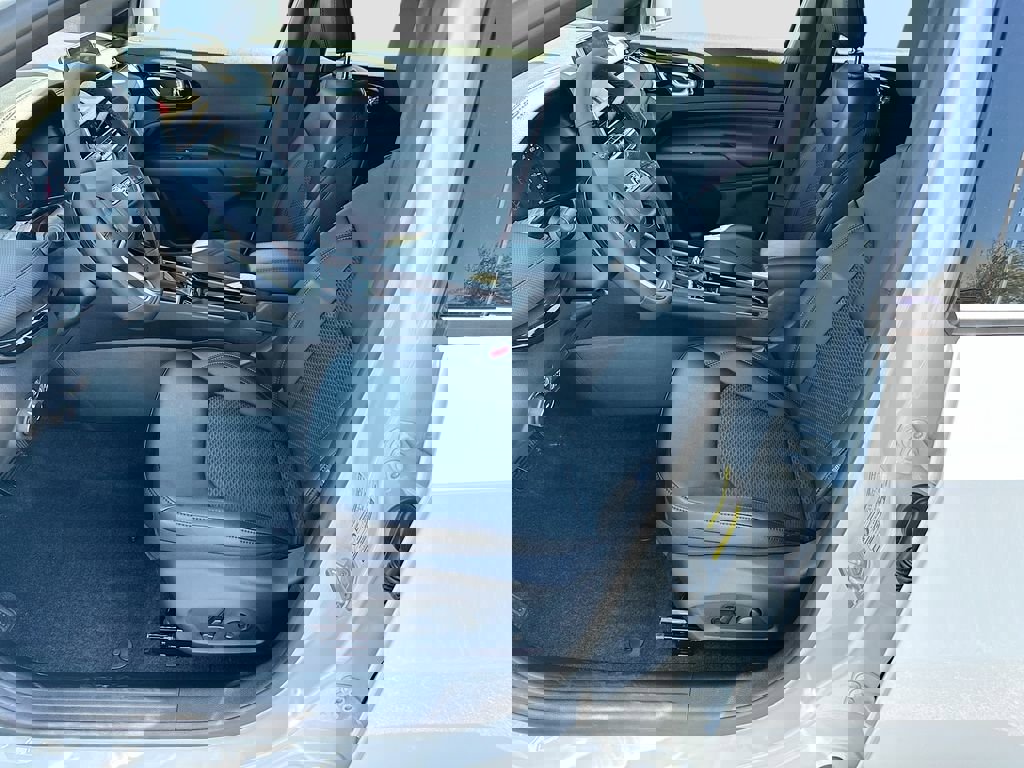 New 2026 Jeep Compass Latitude image 28