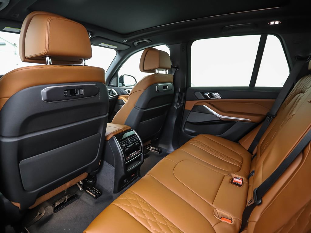 New 2026 BMW X5 xDrive50e w/ M Sport Package image 21