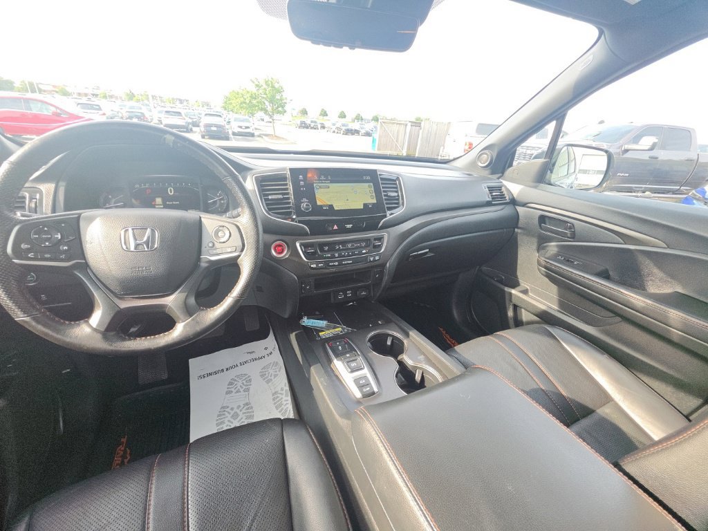 Used 2024 Honda Passport TrailSport image 29