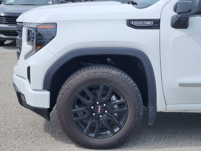Used 2025 GMC Sierra 1500 Elevation w/ X31 Off-Road Package AWD/4WD image 5