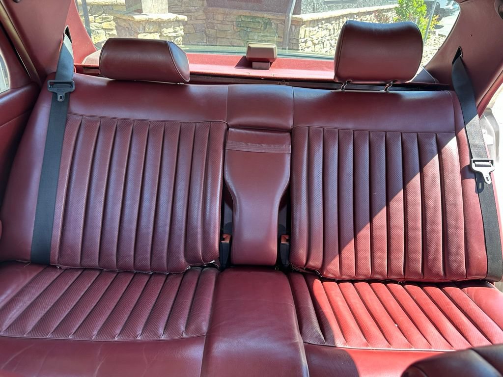 Used 1987 Mercedes-Benz 420 SEL image 28