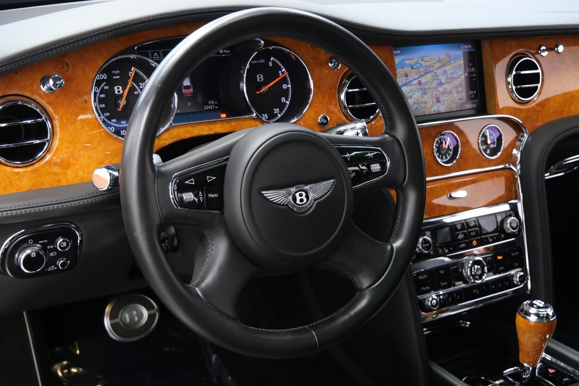 Used 2013 Bentley Mulsanne RWD image 15