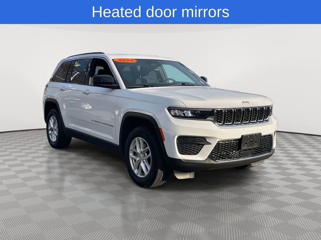 Used 2025 Jeep Grand Cherokee Laredo X AWD/4WD image 11