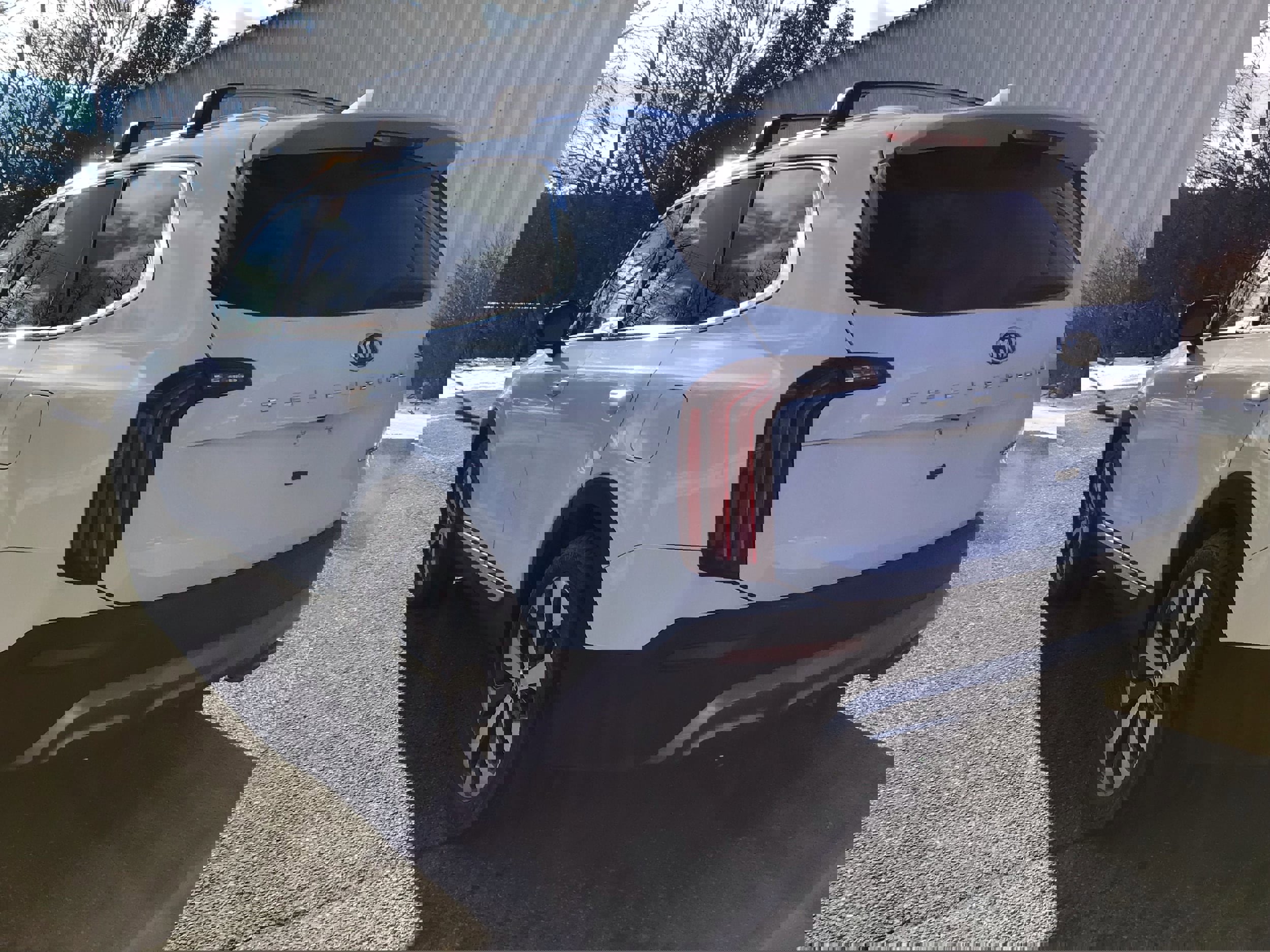 Used 2021 Kia Telluride EX w/ EX Premium Package image 5