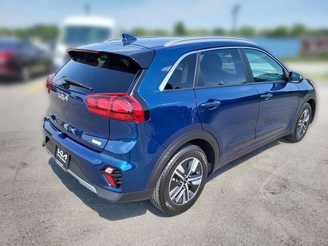 Certified 2022 Kia Niro LXS w/ Digital Cluster Package FWD image 6