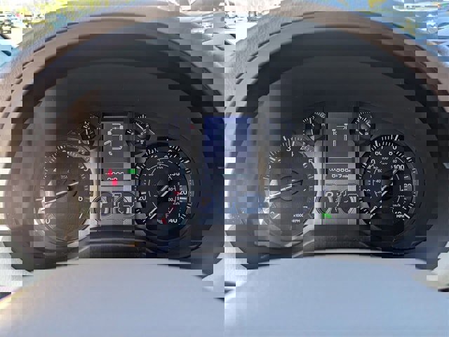 Used 2016 Lexus GX 460 w/ Premium Package image 32