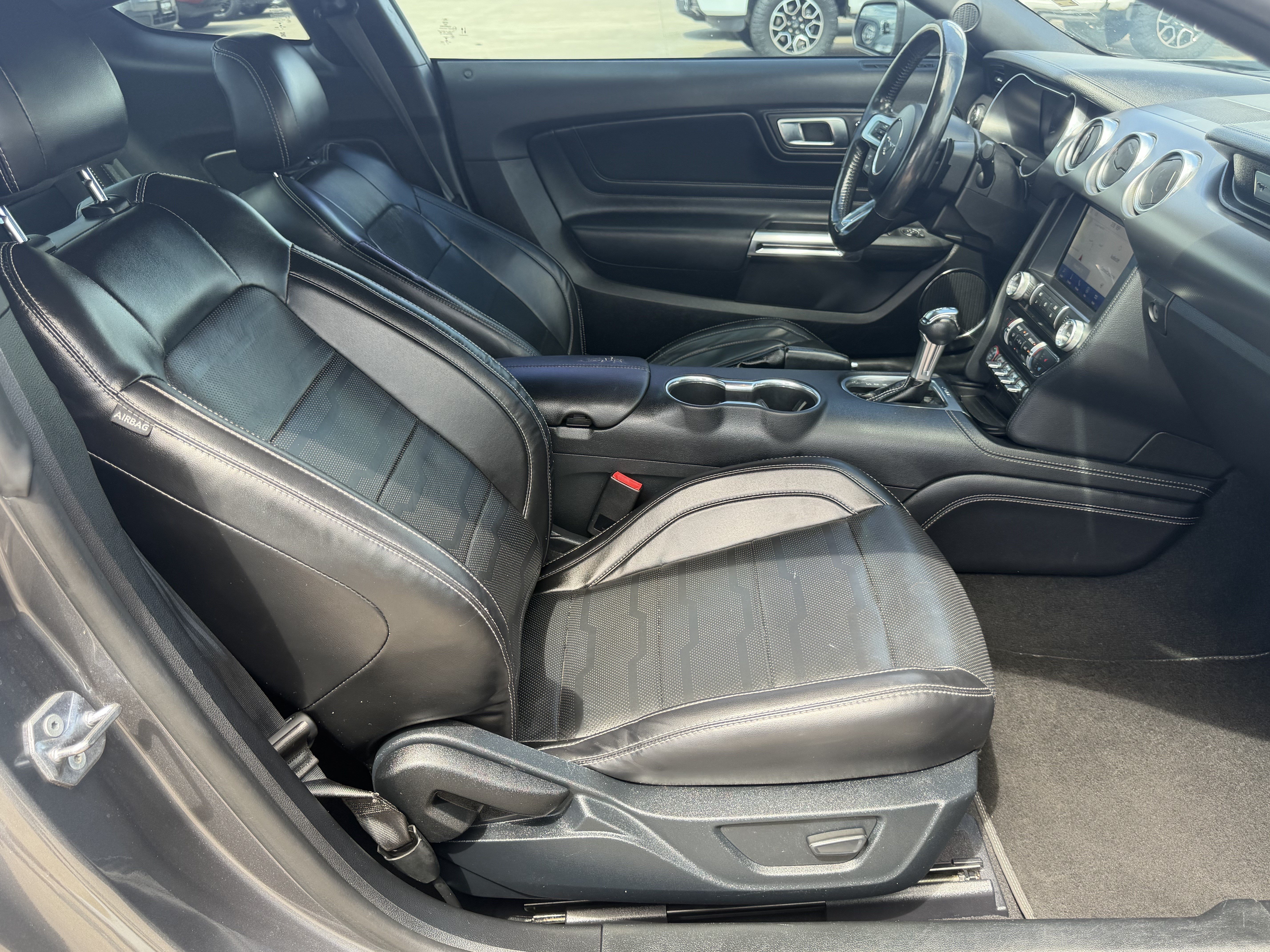 Used 2021 Ford Mustang GT Premium w/ Equipment Group 401A RWD image 14