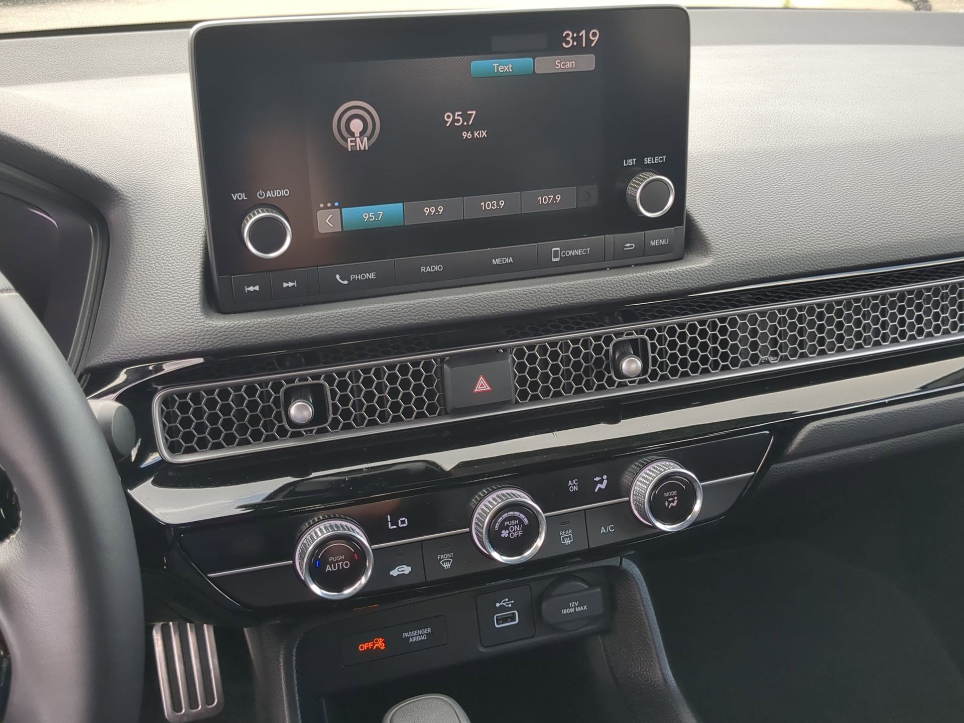 Used 2024 Honda Civic Sport image 19