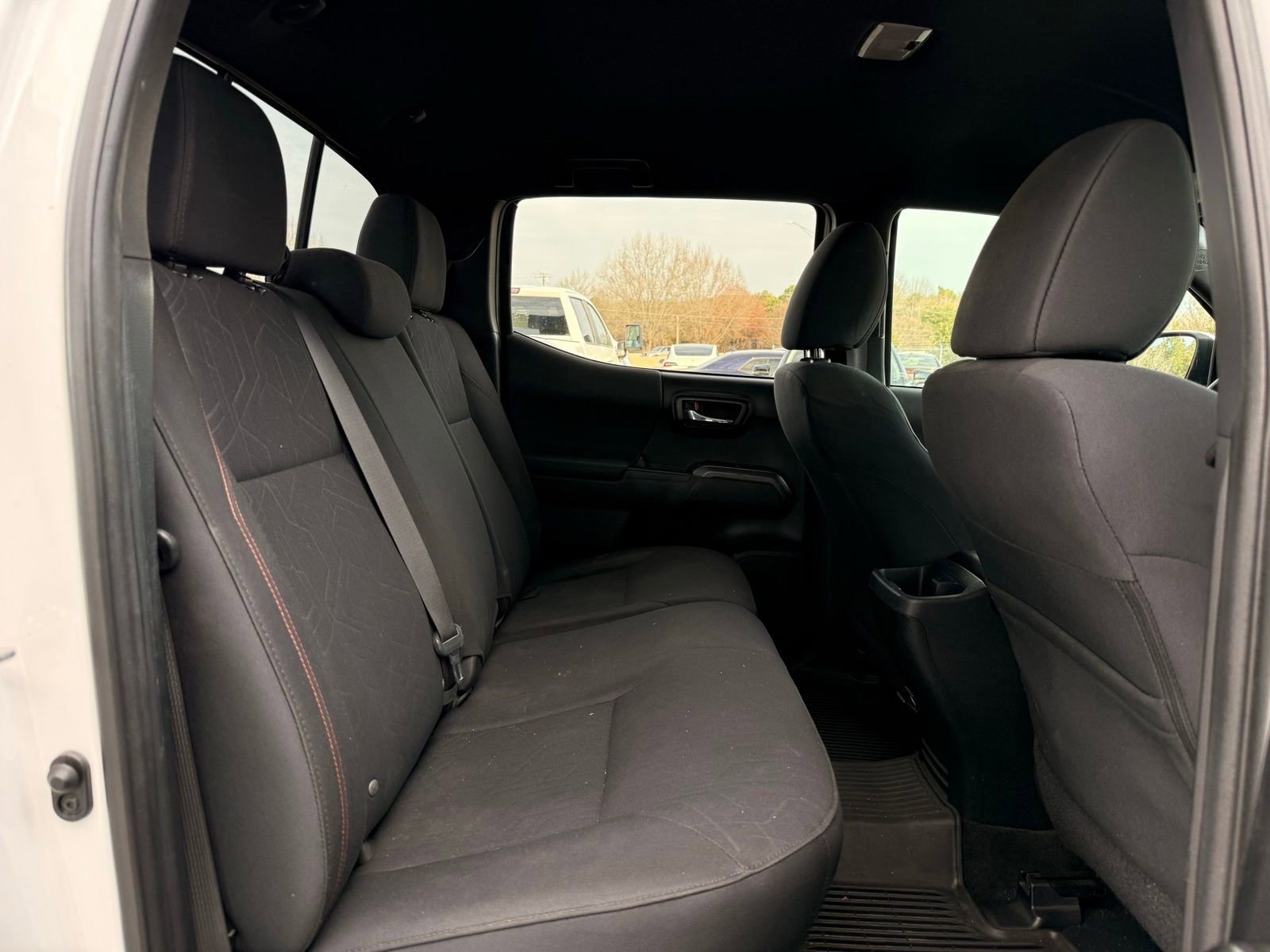 Used 2019 Toyota Tacoma TRD Off-Road image 29