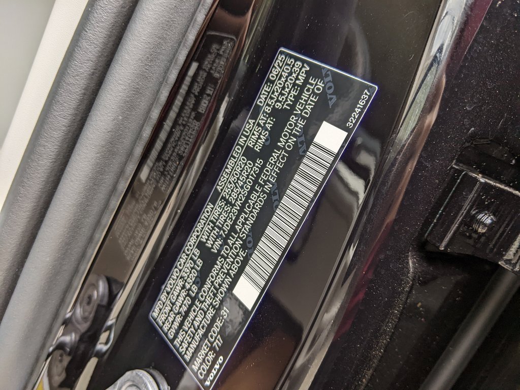 New 2025 Volvo EX90 Plus image 30