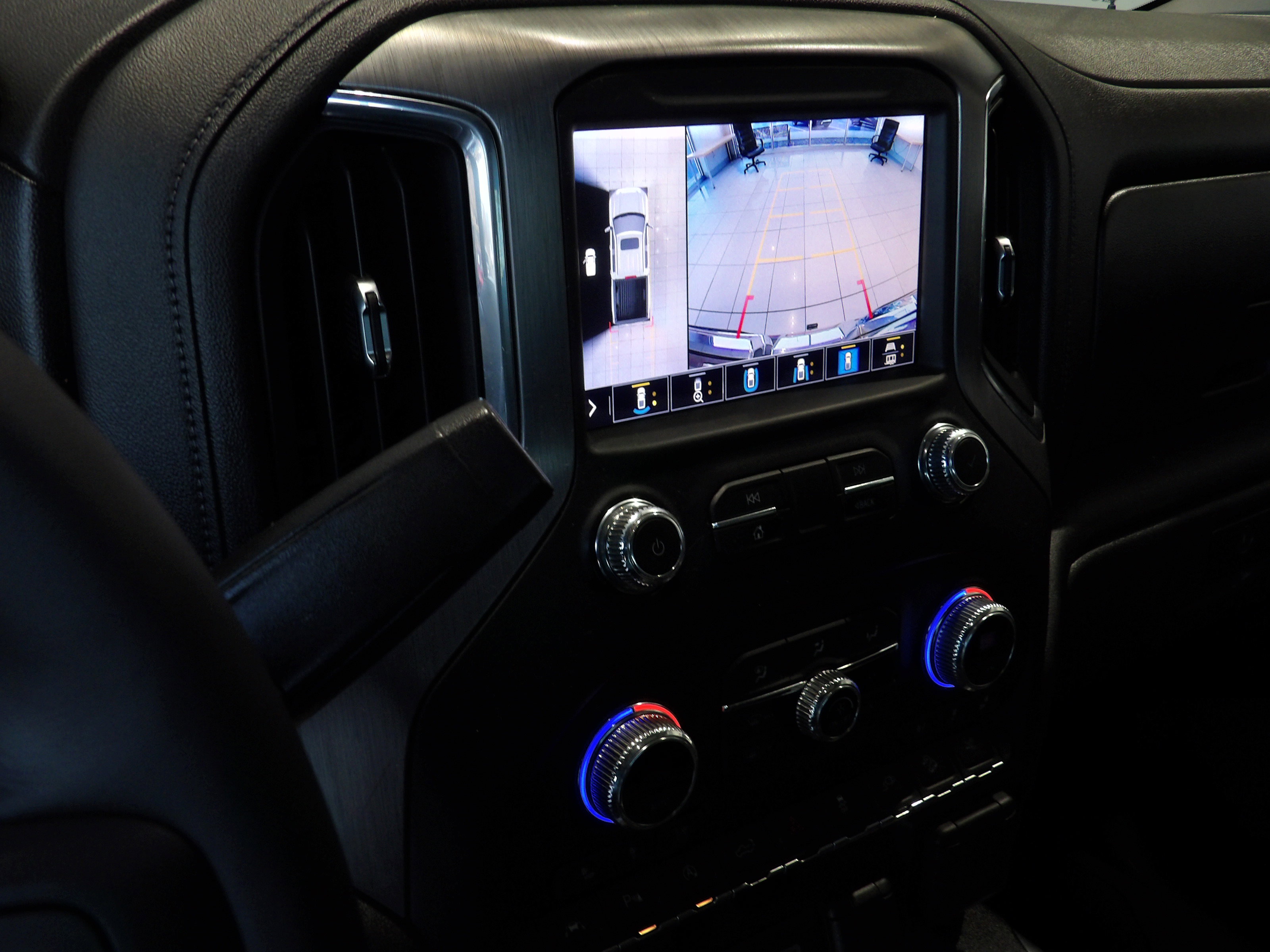 Used 2021 GMC Sierra 1500 Denali w/ Denali Ultimate Package image 16