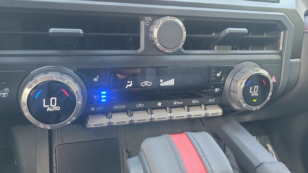Used 2026 Toyota Tacoma TRD Pro w/ Tow Tech Package AWD/4WD image 16