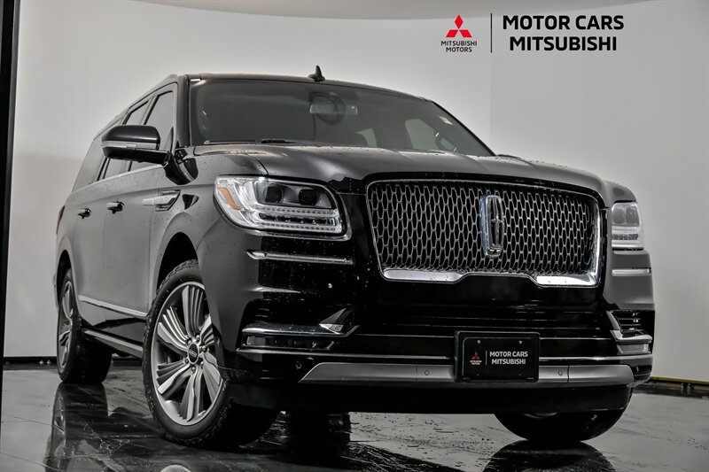 Used 2018 Lincoln Navigator L Reserve w/ Technology Package