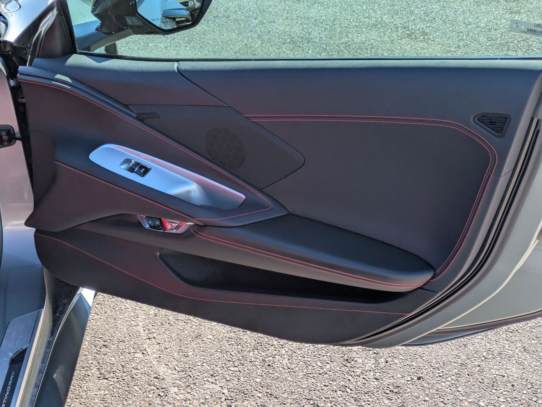 Certified 2023 Chevrolet Corvette Stingray Coupe w/ 1LT image 25