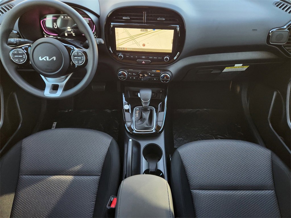 New 2025 Kia Soul S image 18