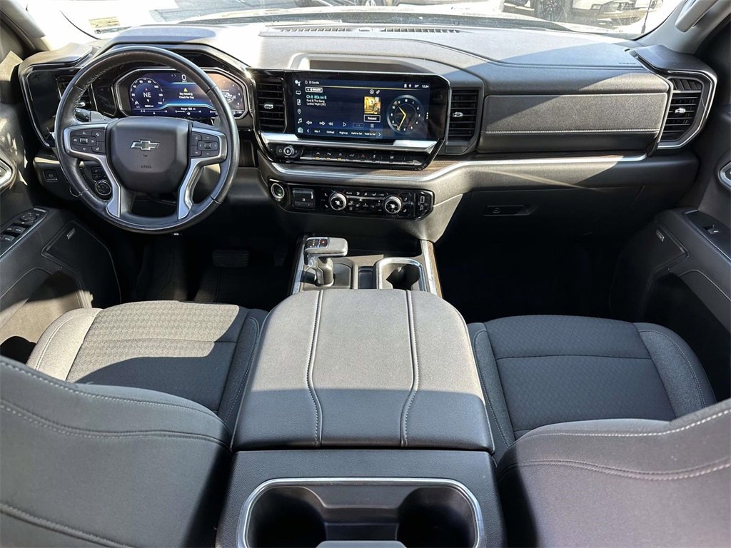 Used 2023 Chevrolet Silverado 1500 RST w/ Convenience Package II image 2