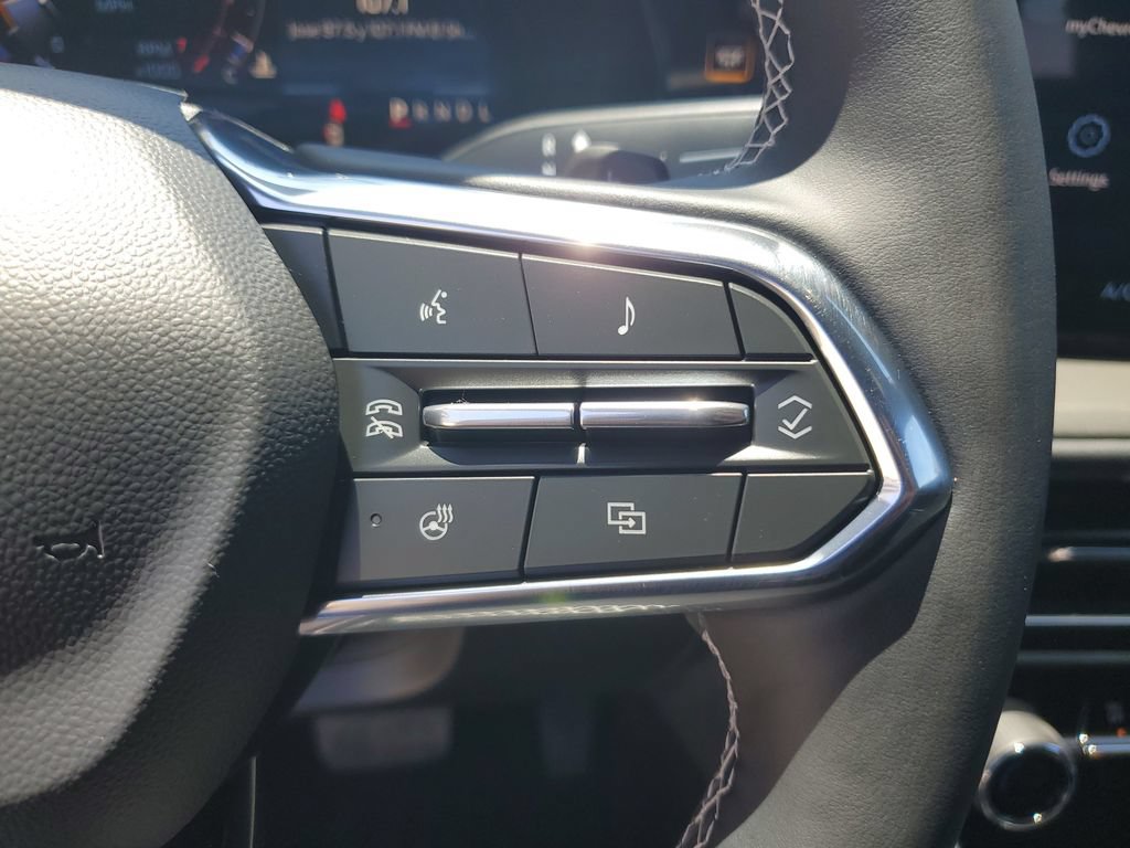 Used 2026 Chevrolet Traverse LT w/ Driver Confidence Package FWD image 31