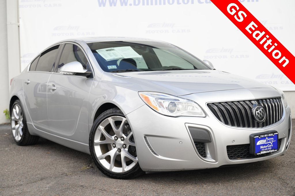 Used 2017 Buick Regal GS w/ Driver Confidence Package #2