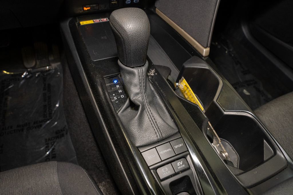 Certified 2025 Toyota Camry LE FWD image 15