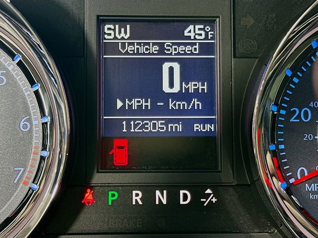 Used 2016 Chrysler Town & Country Touring-L image 13