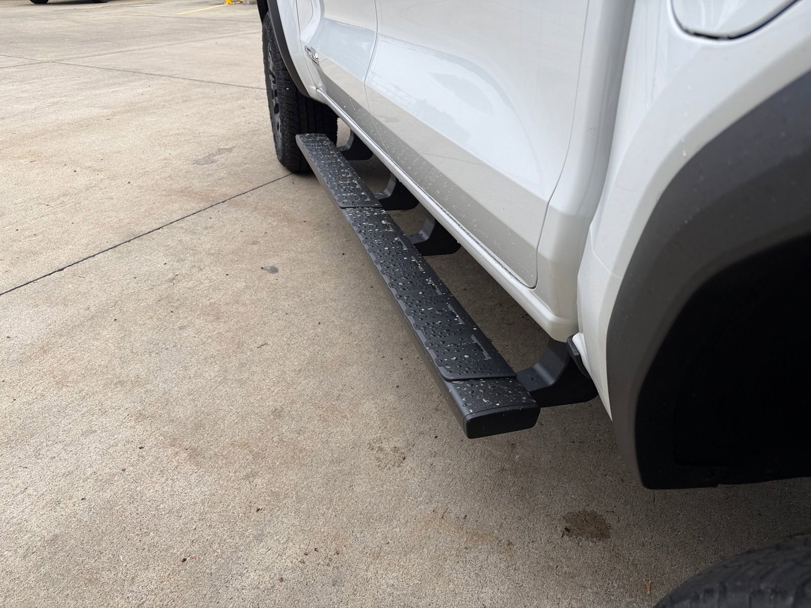 New 2026 GMC Canyon Elevation w/ Convenience Package image 33