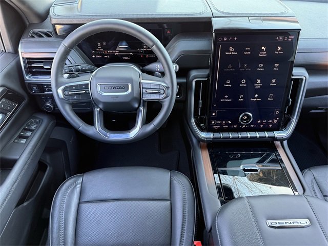 Used 2025 GMC Yukon XL Denali image 13
