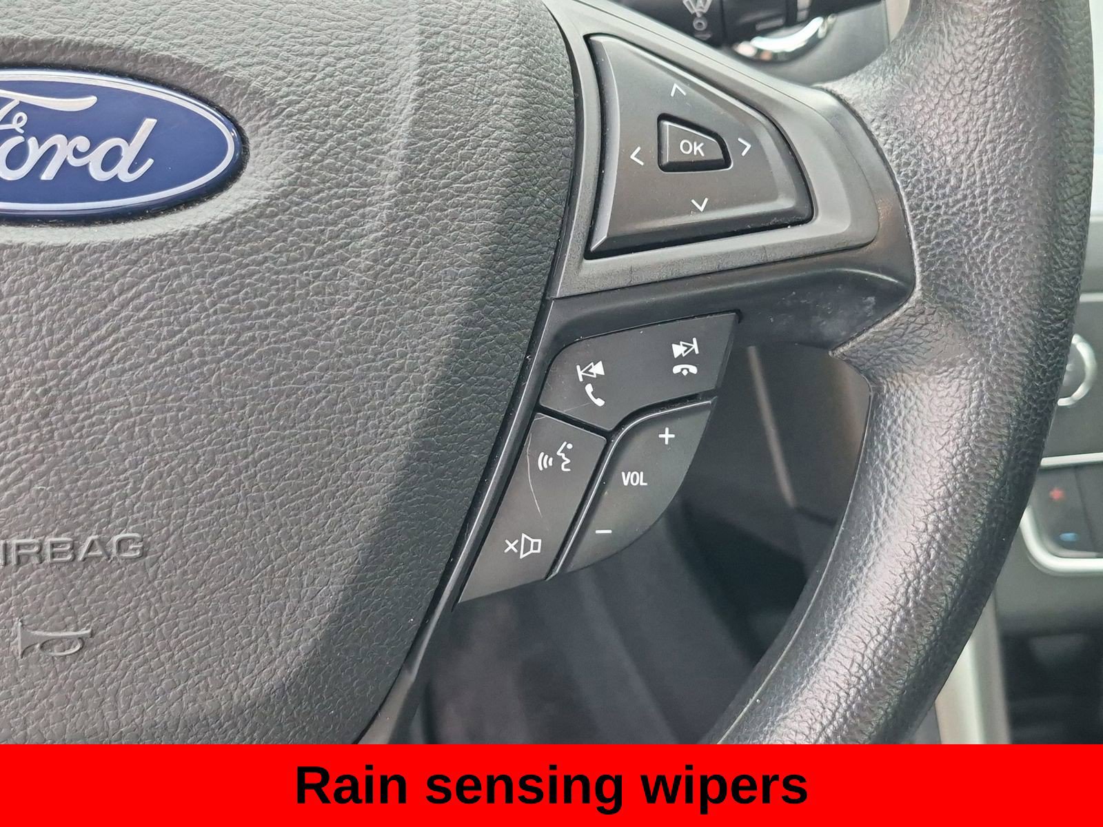 Used 2020 Ford Fusion SE FWD image 20