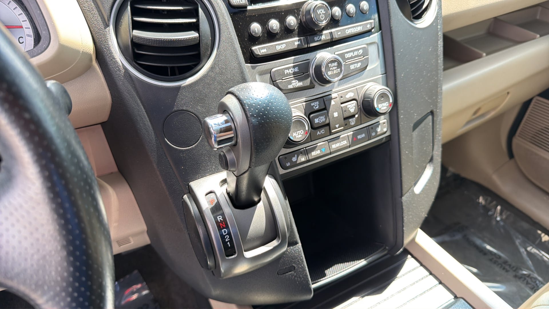 Used 2012 Honda Pilot EX-L image 23