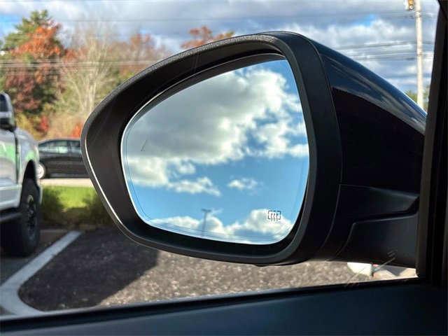 Used 2024 Alfa Romeo Stelvio Veloce image 32