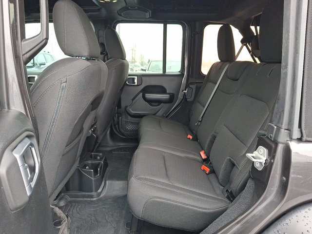 Used 2019 Jeep Wrangler Unlimited Sport S image 11