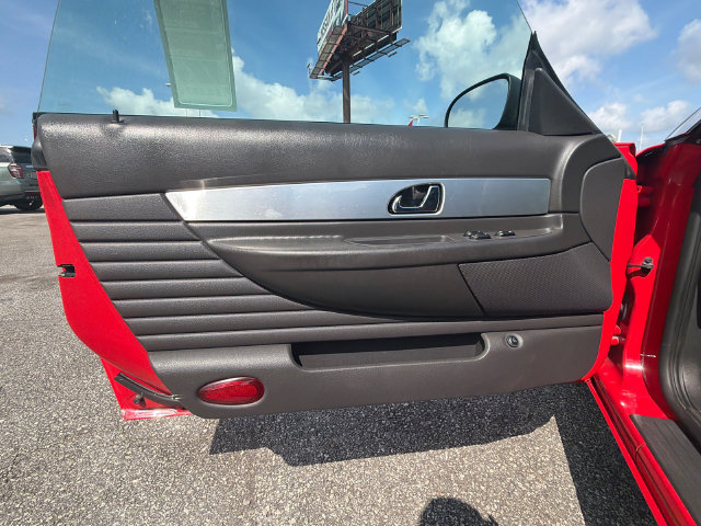 Used 2002 Ford Thunderbird RWD image 10