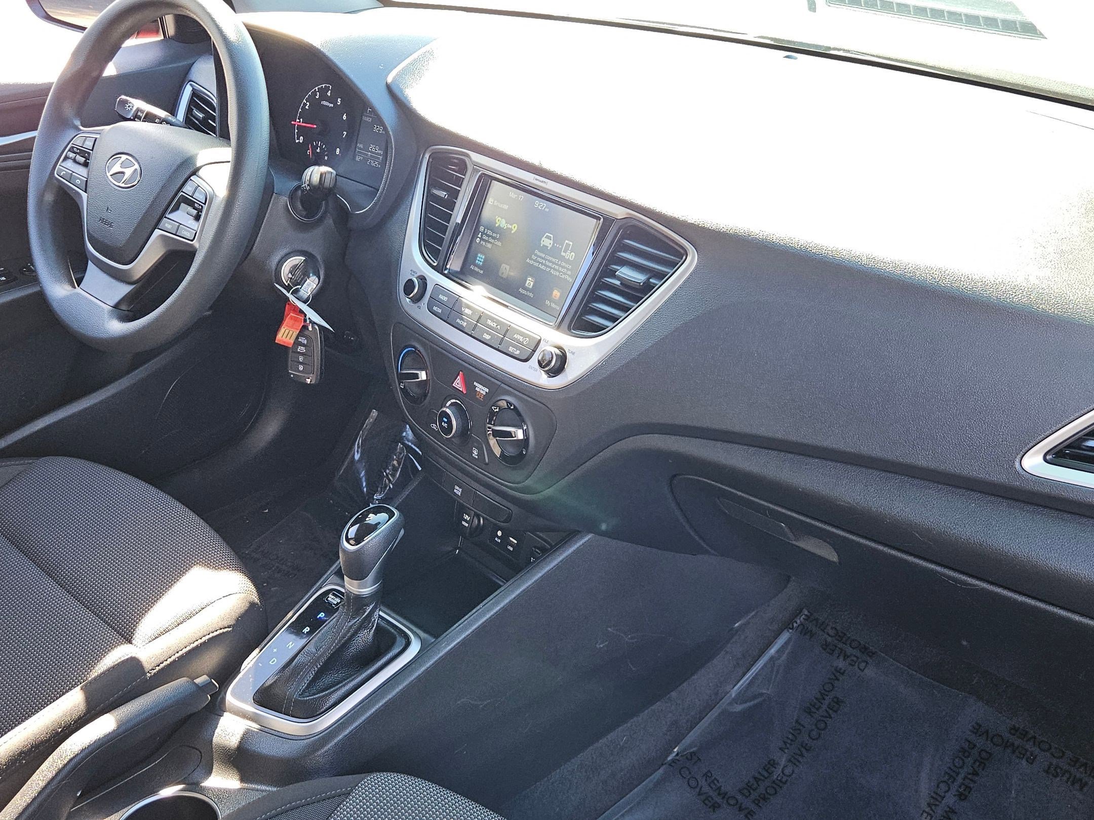 Used 2021 Hyundai Accent SEL image 25