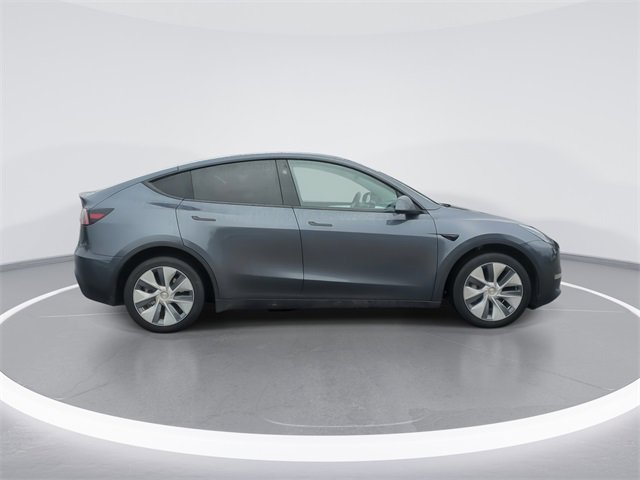 Used 2023 Tesla Model Y Long Range image 8
