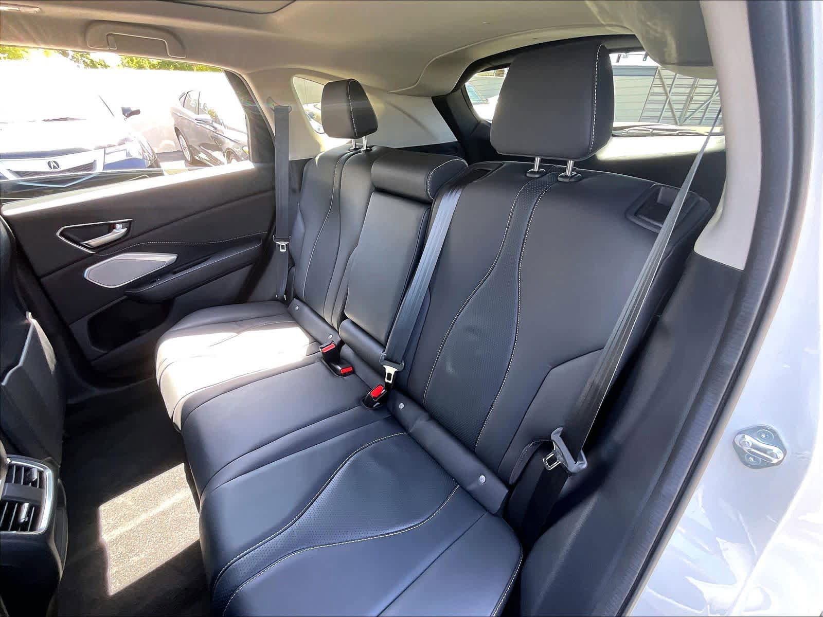 Used 2025 Acura RDX SH-AWD w/ Technology Package image 27