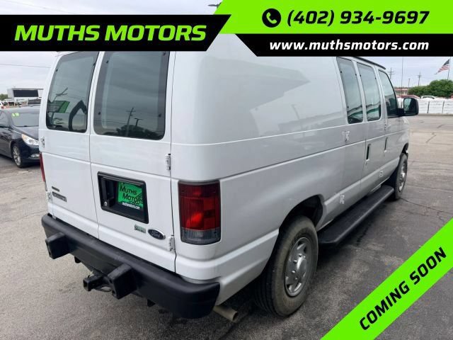 Used 2010 Ford E-250 and Econoline 250 RWD image 2