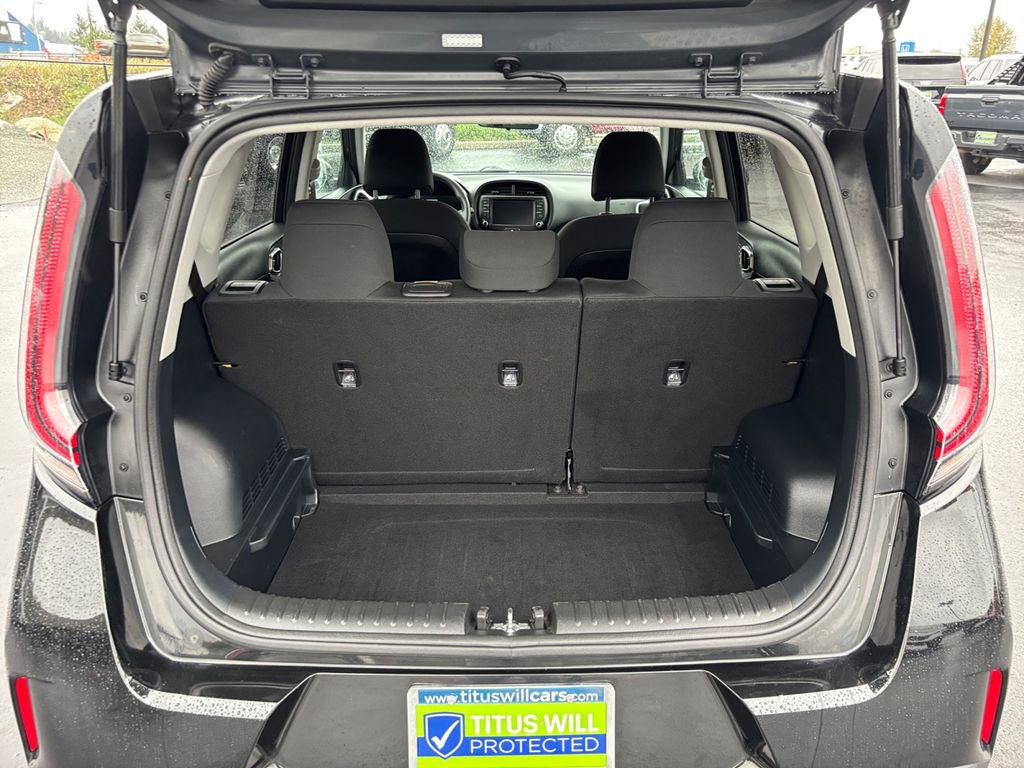 Used 2023 Kia Soul LX w/ Option Group 015 image 25