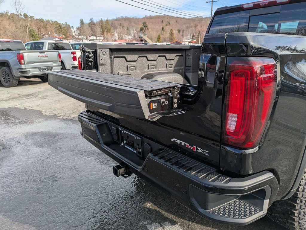 New 2026 GMC Sierra 1500 AT4X AWD/4WD image 14