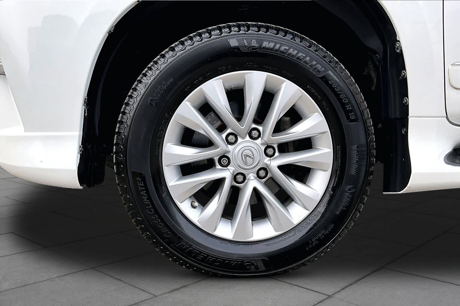 Used 2015 Lexus GX 460 w/ Premium Package AWD/4WD image 11