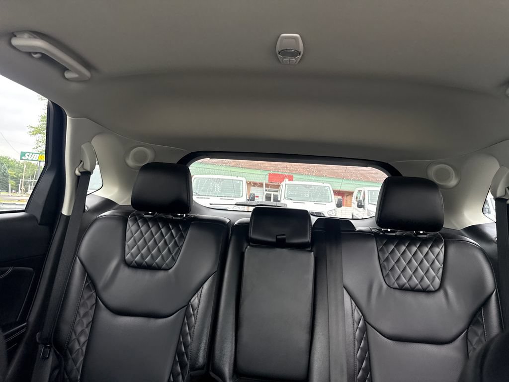 Used 2024 Ford Edge Titanium w/ Equipment Group 301A AWD/4WD image 43