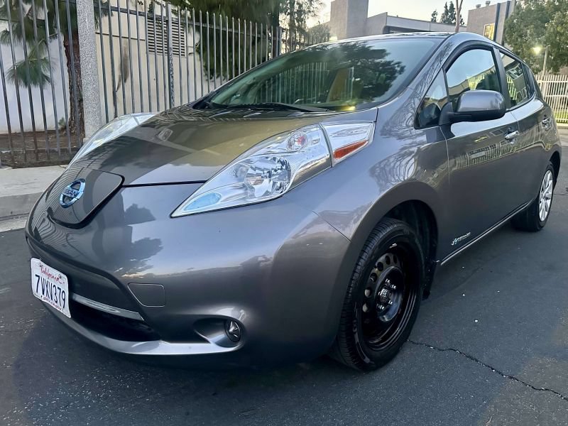 Used 2016 Nissan Leaf S w/ Charger Package FWD image 1