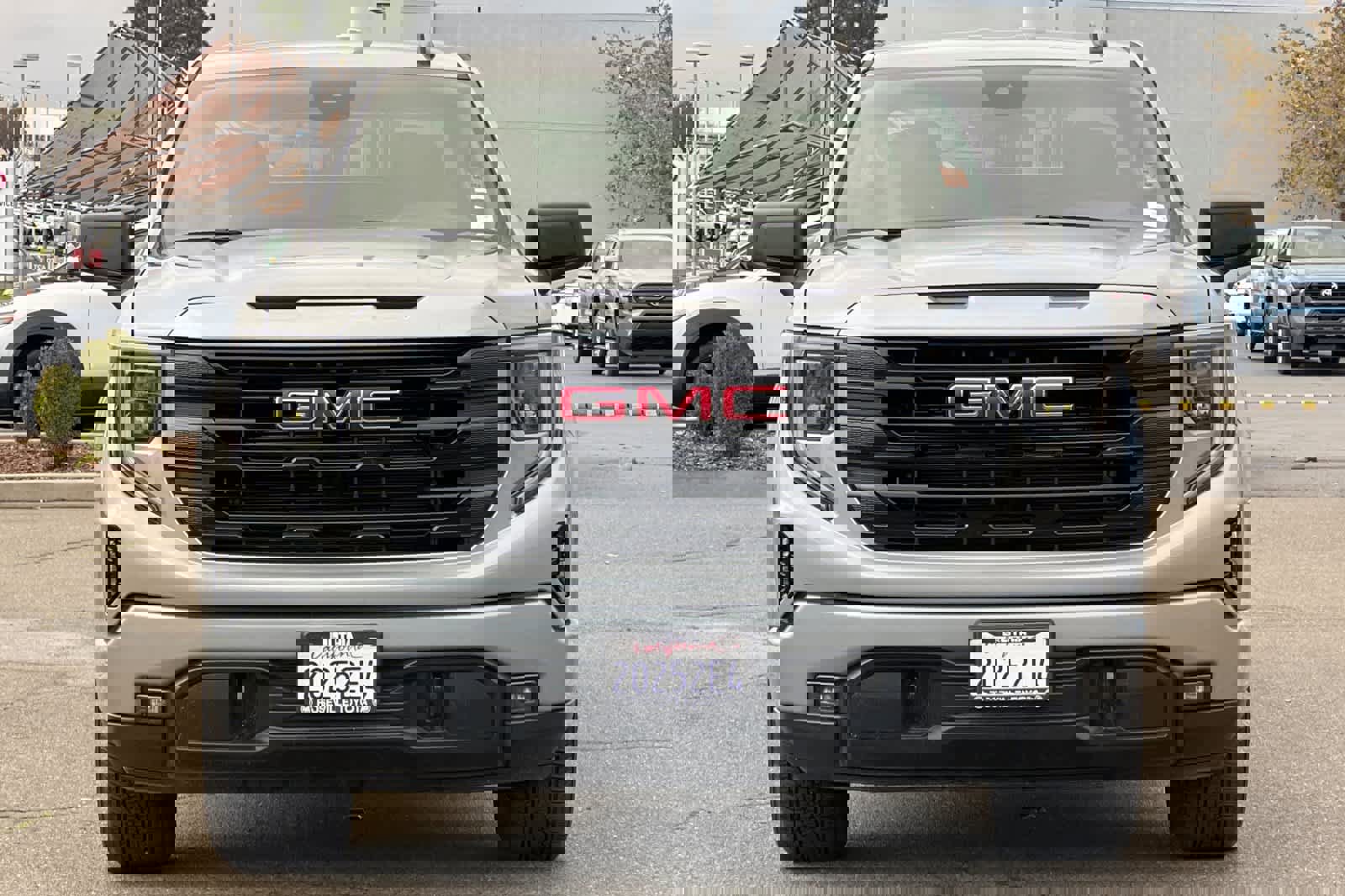 Used 2025 GMC Sierra 1500 Elevation image 10