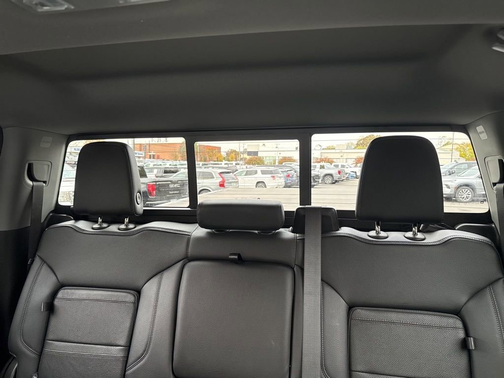 Used 2023 GMC Sierra 3500 Denali image 44
