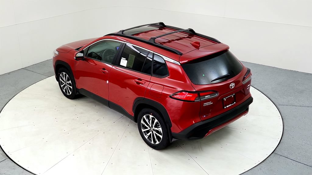 Certified 2023 Toyota Corolla Cross XLE w/ Convenience Package AWD/4WD image 17