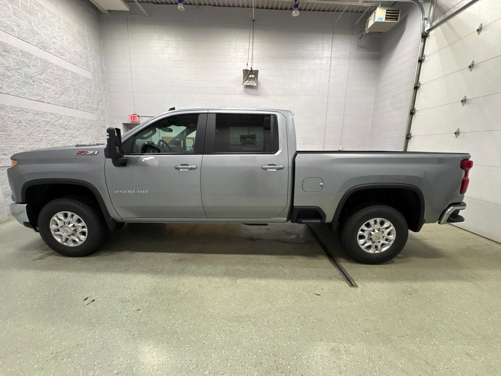 New 2026 Chevrolet Silverado 2500 LT AWD/4WD image 8
