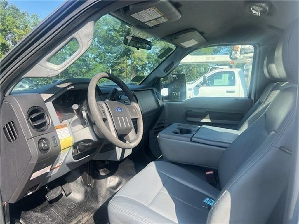 Used 2015 Ford F550 Luxury w/ Snow Plow Prep Package RWD image 41