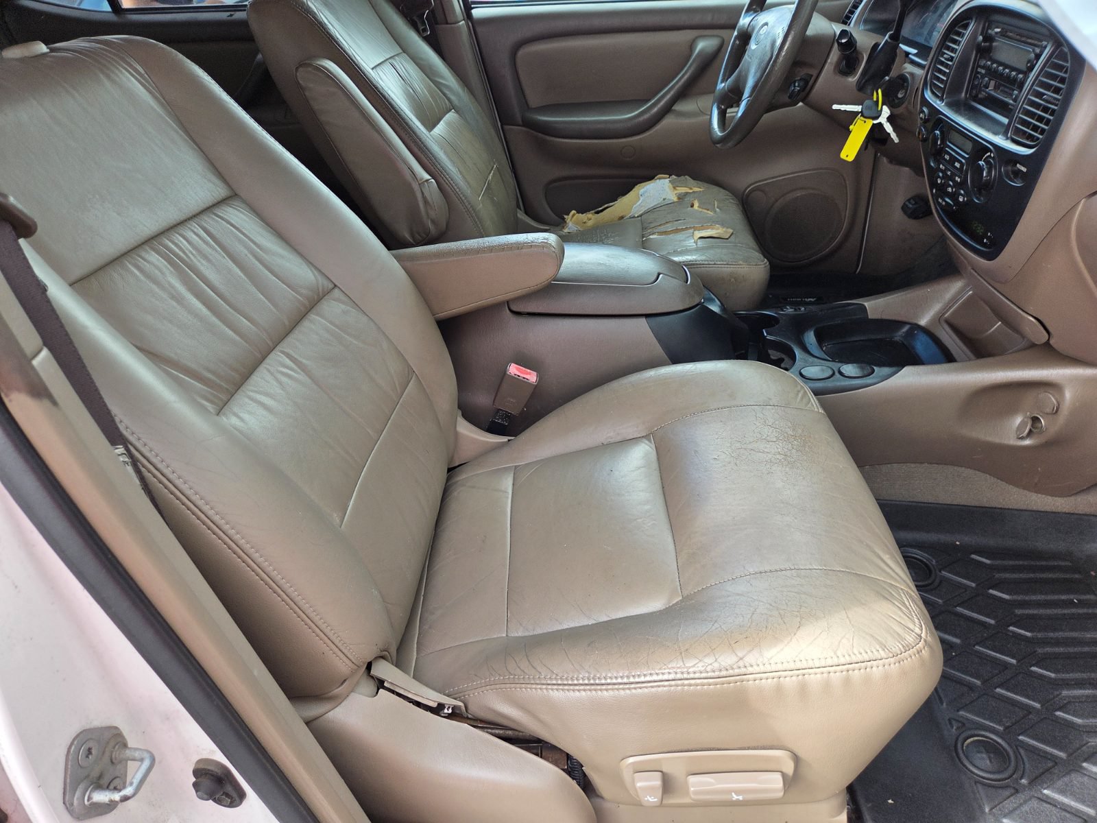 Used 2002 Toyota Sequoia SR5 RWD image 12